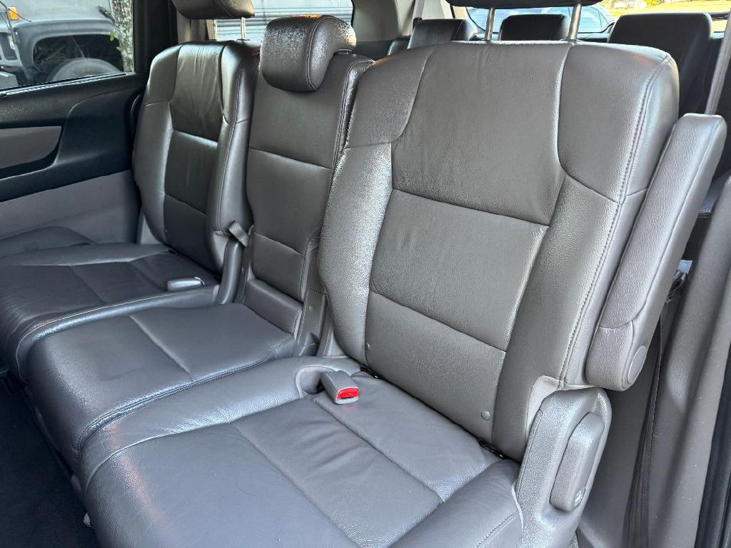 2012 Honda Odyssey Image 34