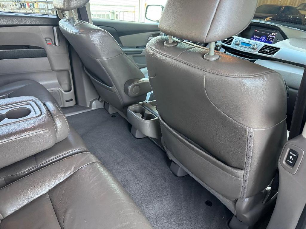 2012 Honda Odyssey Image 36