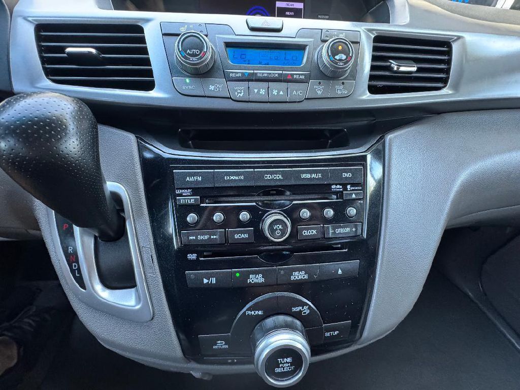 2012 Honda Odyssey Image 46