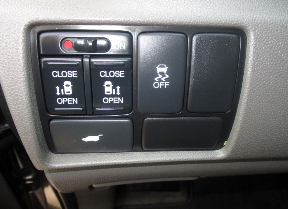 2012 Honda Odyssey Image 53