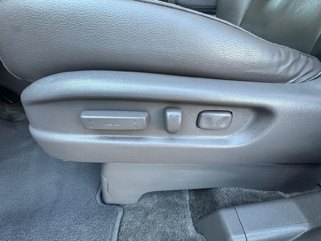 2012 Honda Odyssey Image 59