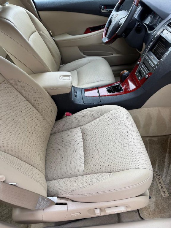 2007 Lexus ES Image 26