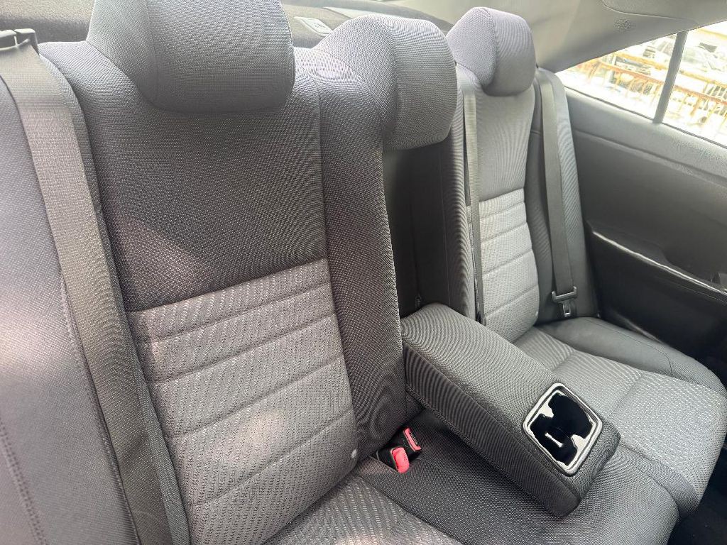 2015 Toyota Camry Image 32