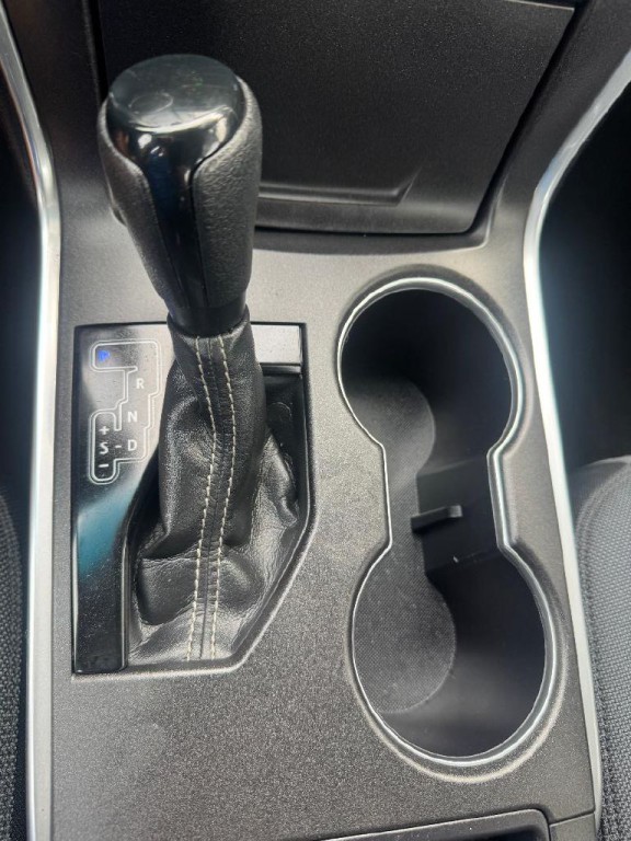 2015 Toyota Camry Image 36