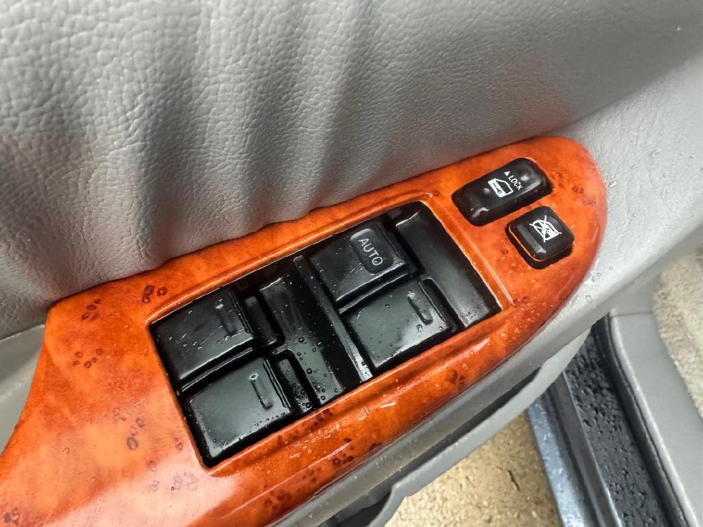 2008 Toyota Sienna Image 34