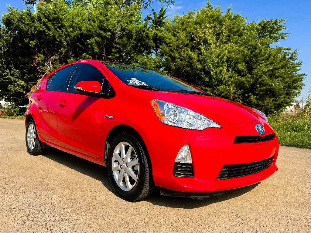 2012 Toyota Prius Image 3