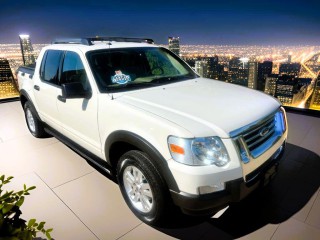 Image for 2010 Ford Explorer XLT ID: 7712096