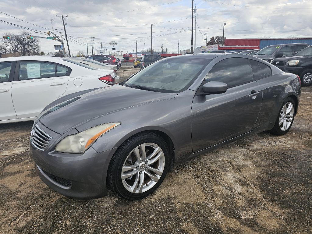2010 INFINITI G37 Image 5