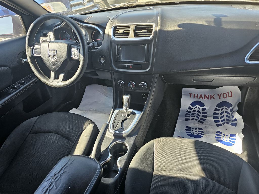 2013 Dodge Avenger Image 13