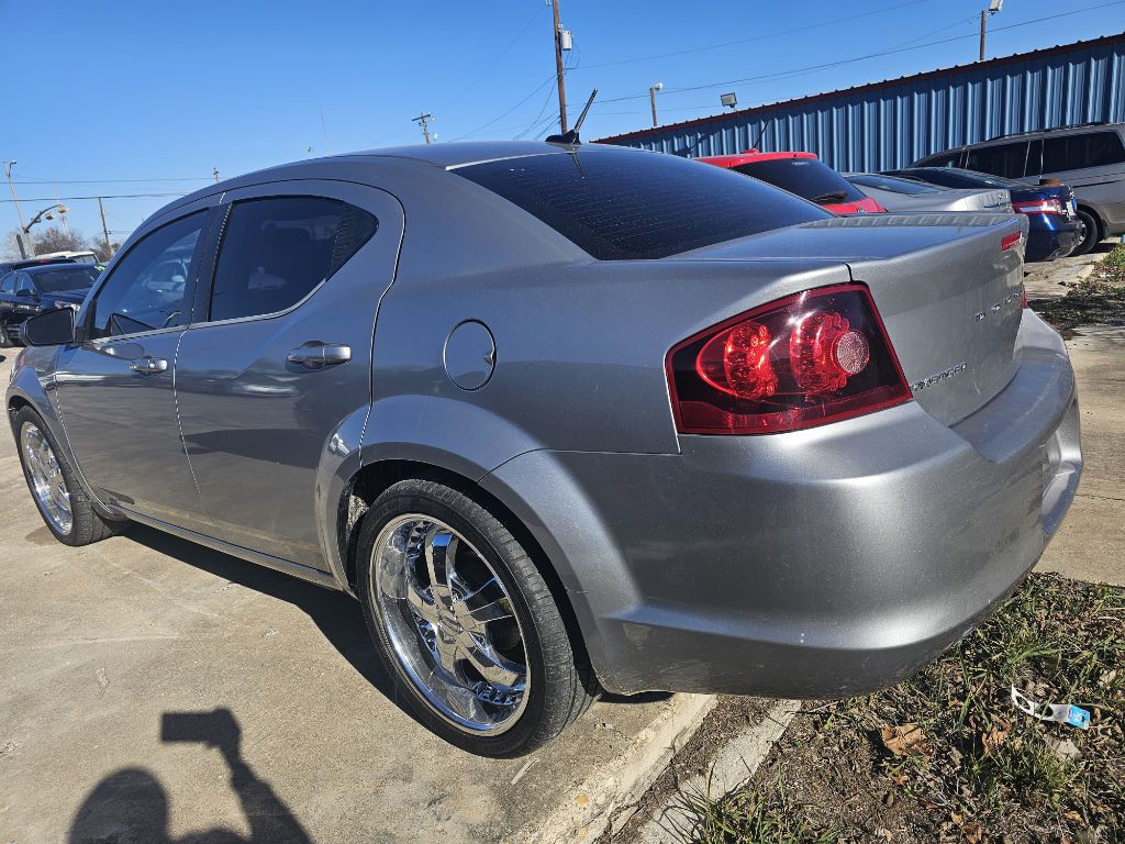 2013 Dodge Avenger Image 5
