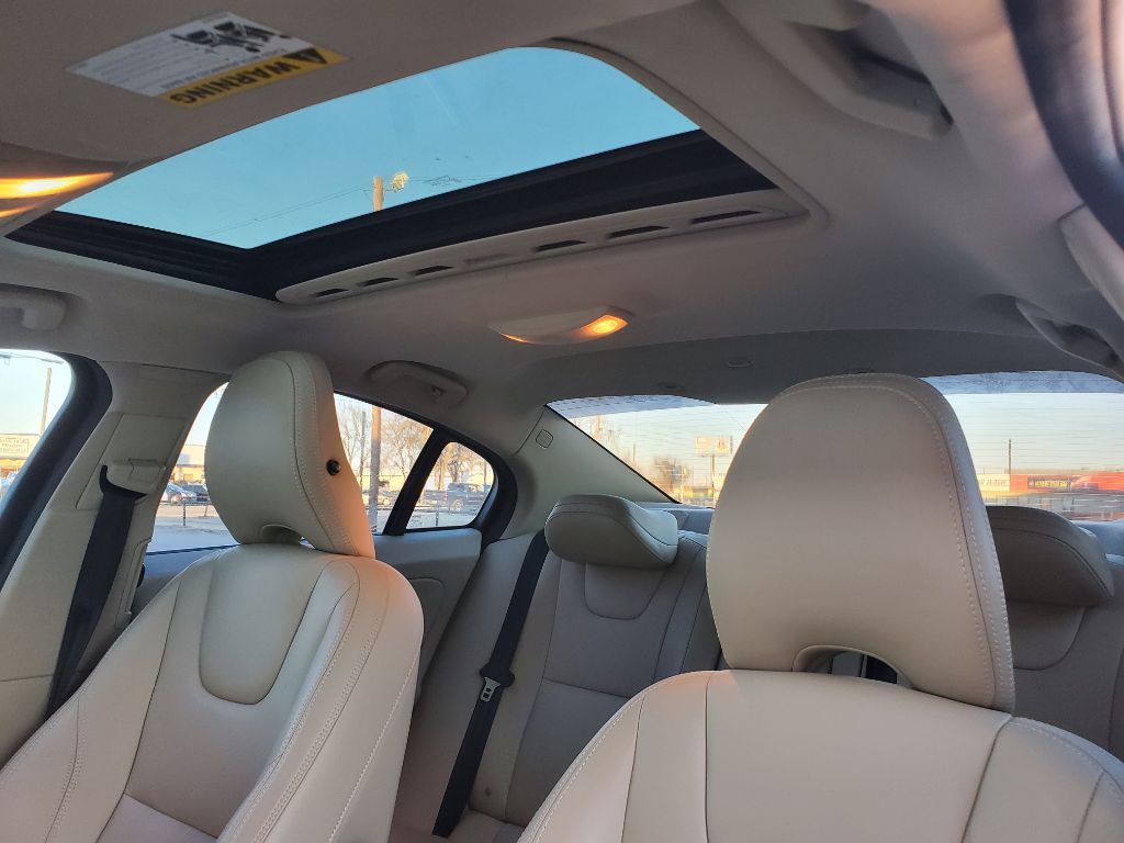 2013 Volvo S60 Image 6