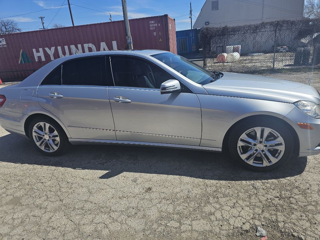 2011 Mercedes-Benz E-Class Image 5