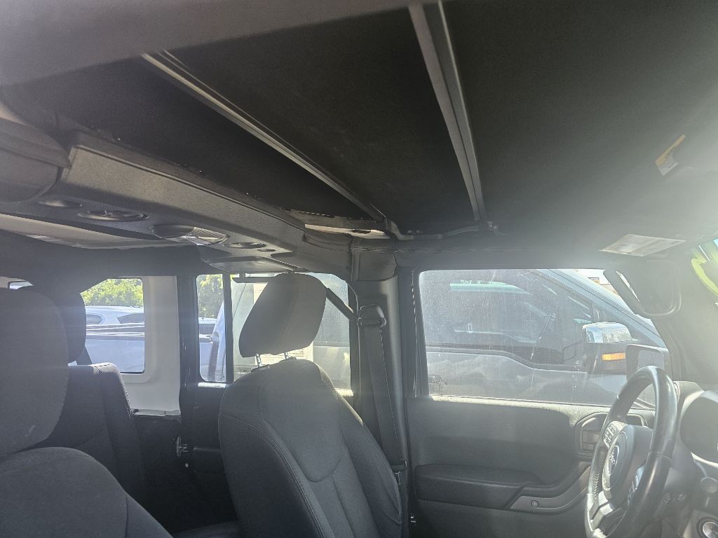 2015 Jeep Wrangler Unlimited Image 10