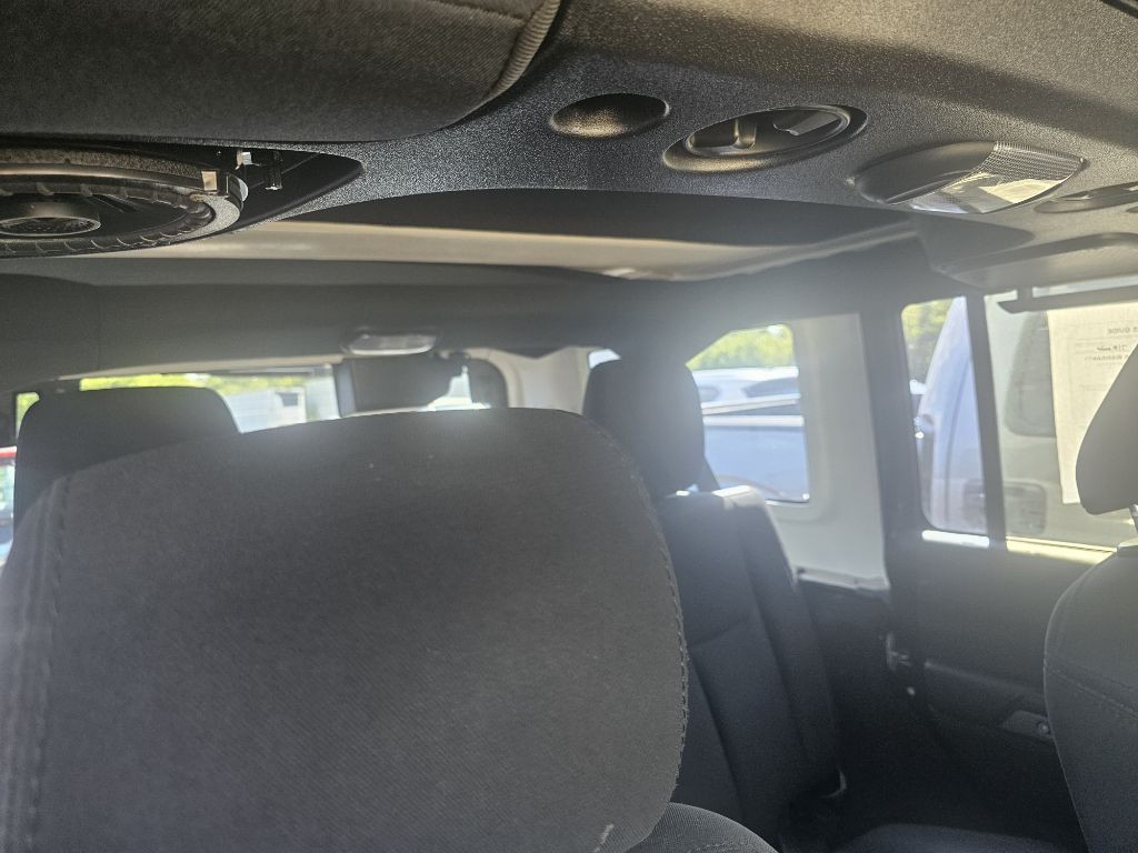 2015 Jeep Wrangler Unlimited Image 11