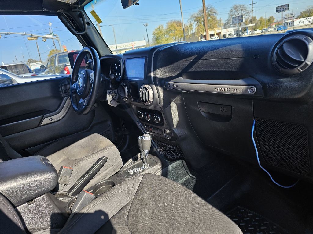 2015 Jeep Wrangler Unlimited Image 18