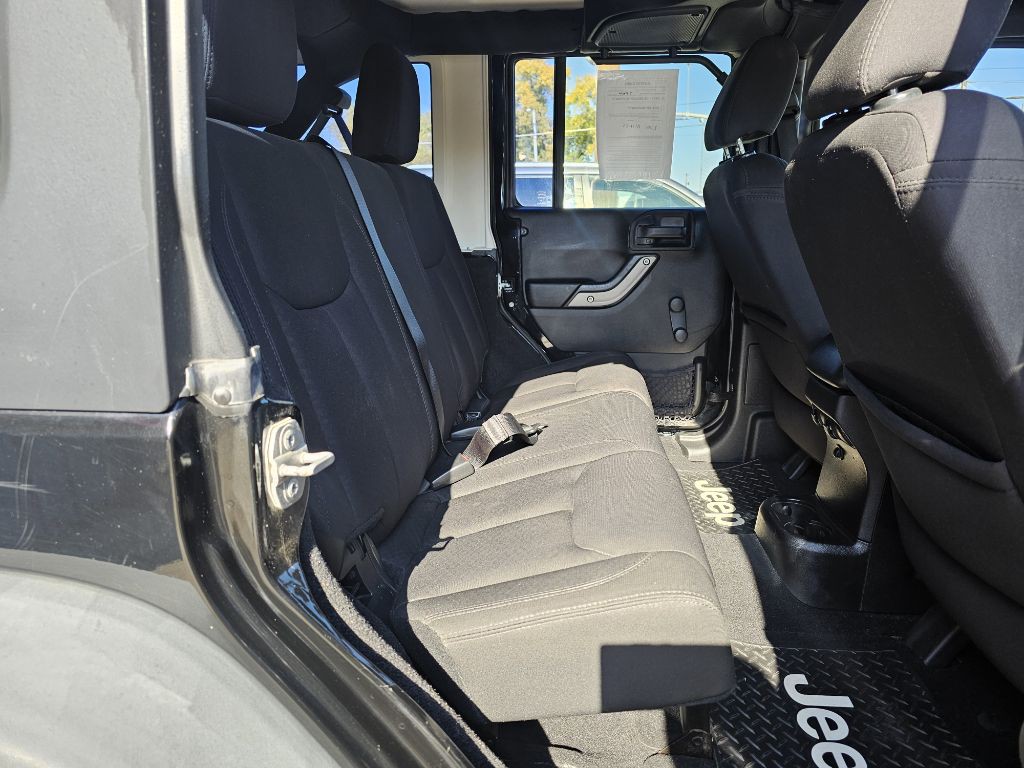 2015 Jeep Wrangler Unlimited Image 22