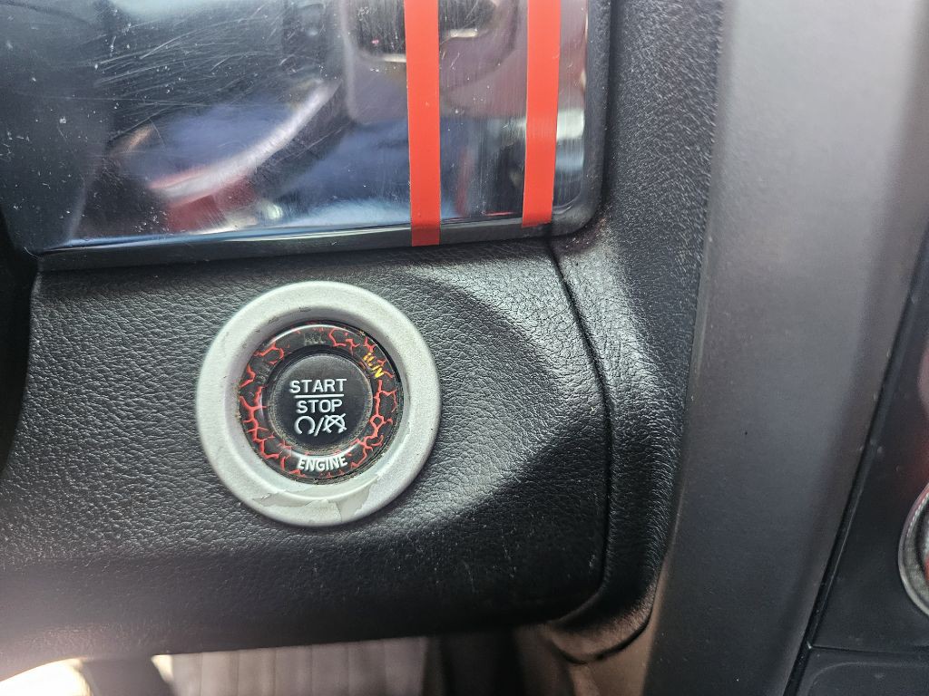 2014 RAM 1500 Image 14