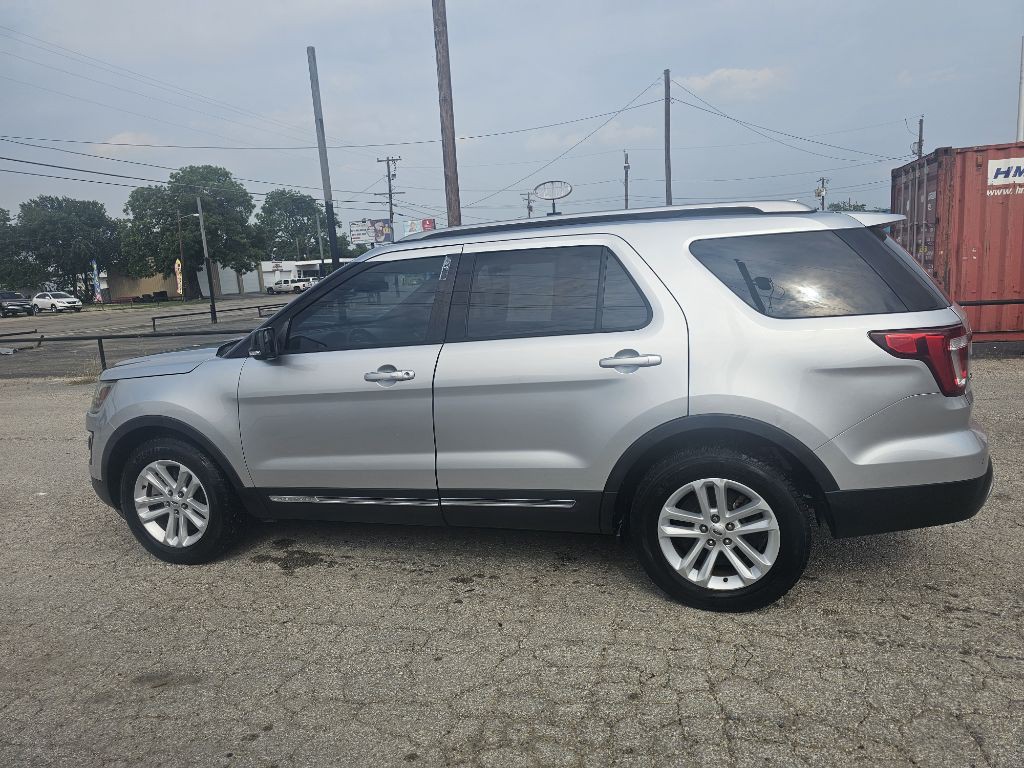 2016 Ford Explorer Image 21