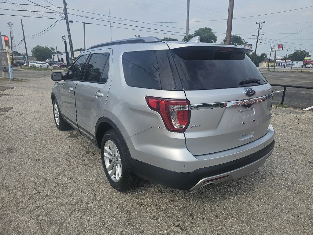 2016 Ford Explorer Image 22