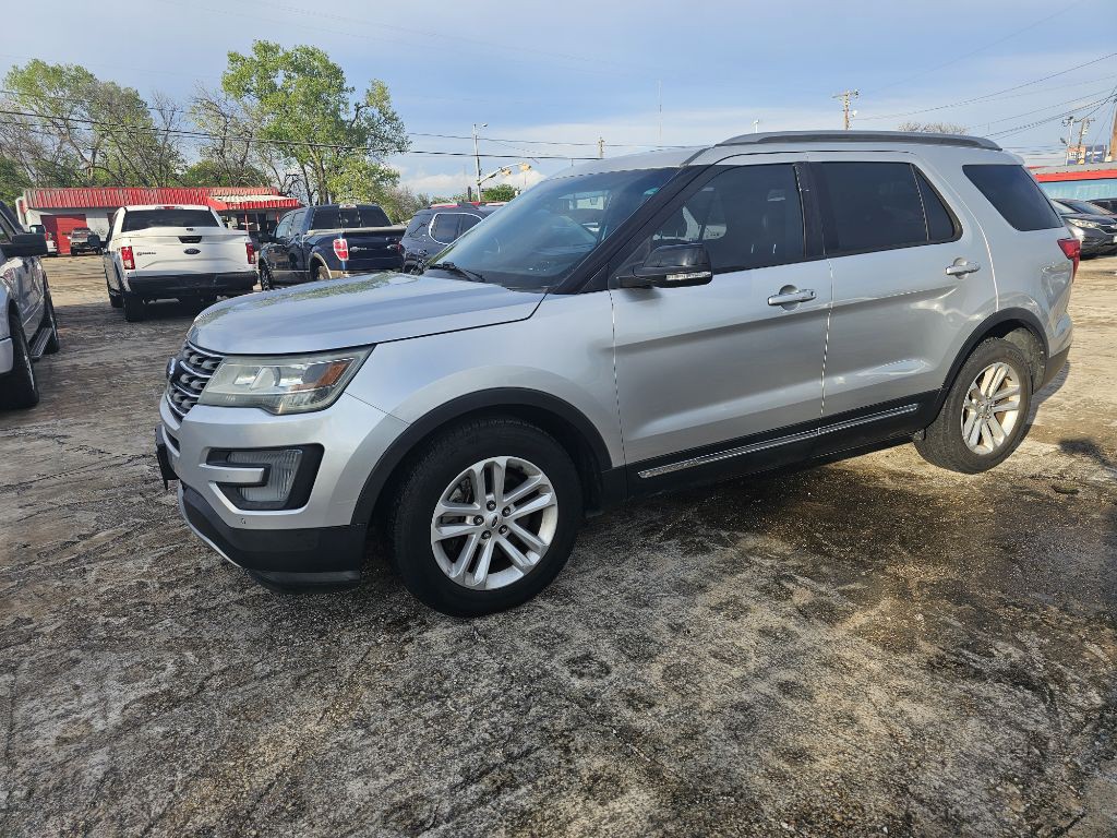 2016 Ford Explorer Image 3