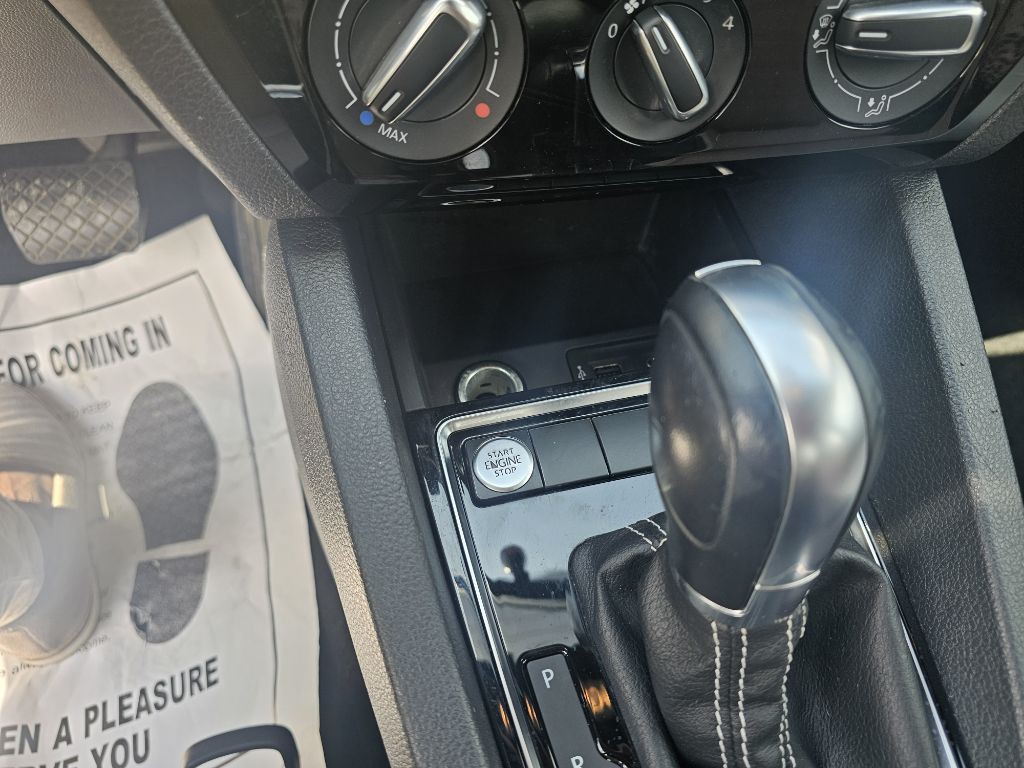 2016 Volkswagen Jetta Image 8