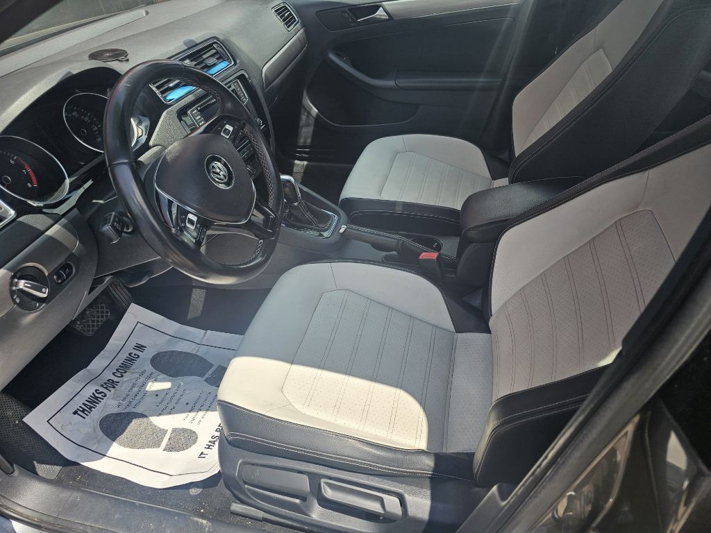 2016 Volkswagen Jetta Image 17