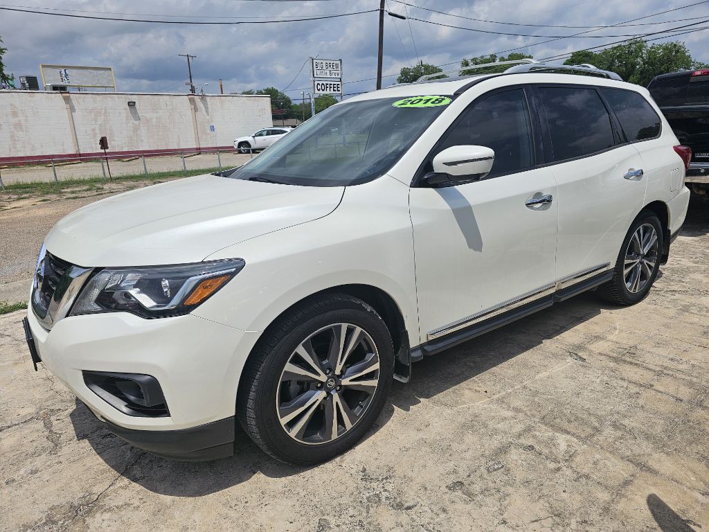 2018 Nissan Pathfinder Image 2