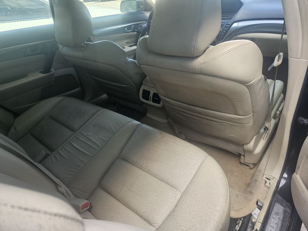 2010 Acura TL Image 9