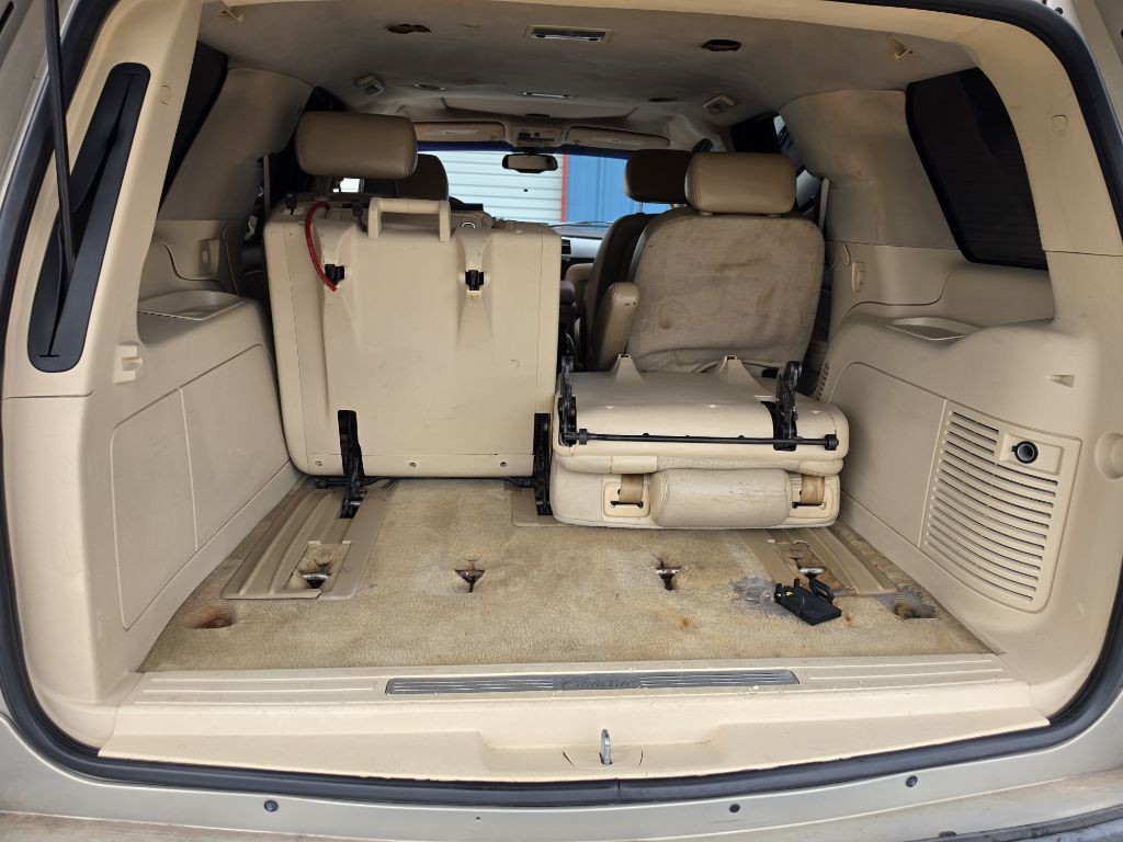 2007 Cadillac Escalade Image 11