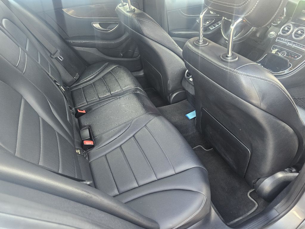 2015 Mercedes-Benz C-Class Image 6