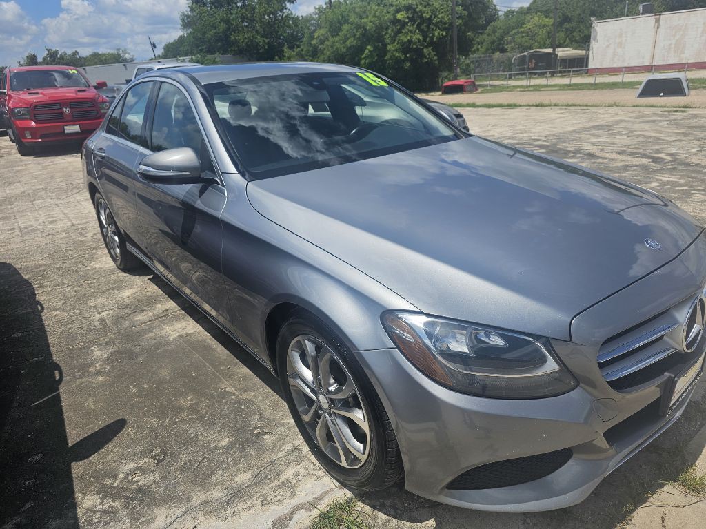 2015 Mercedes-Benz C-Class Image 17