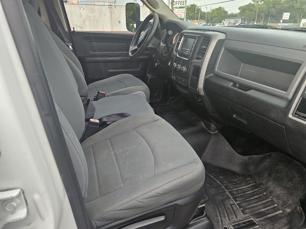 2015 RAM 2500 Image 14