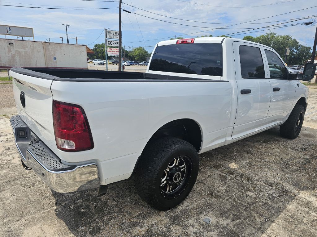 2015 RAM 2500 Image 17