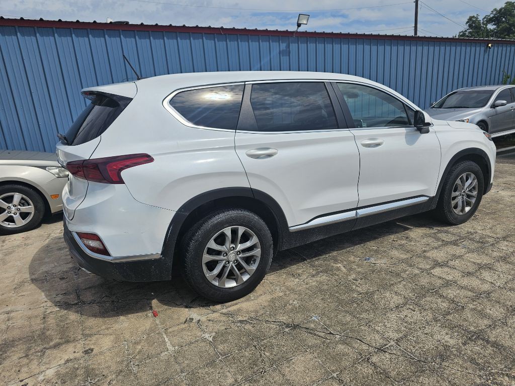 2019 Hyundai Santa Fe Image 16