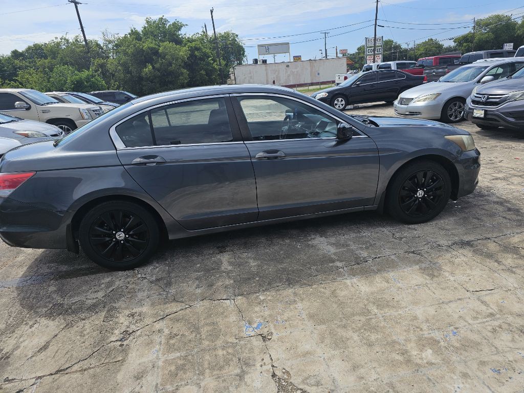 2011 Honda Accord Image 3