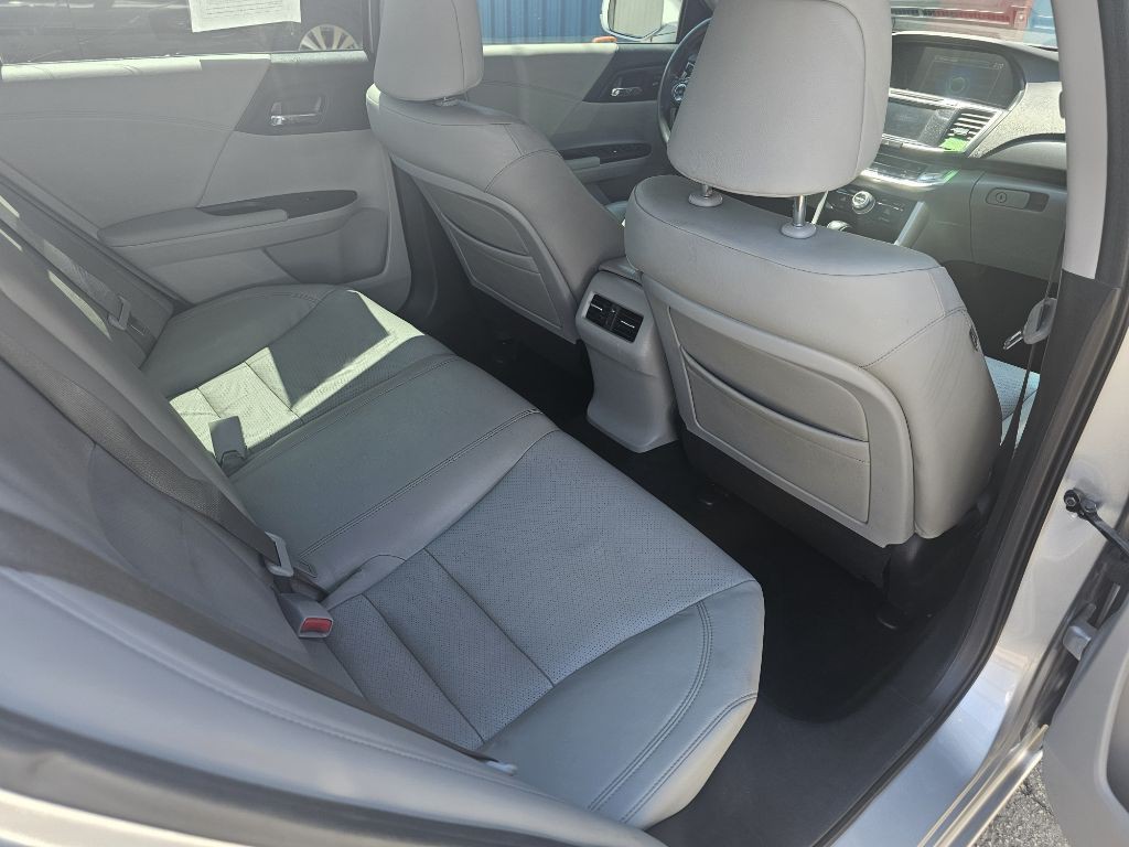2013 Honda Accord Image 20