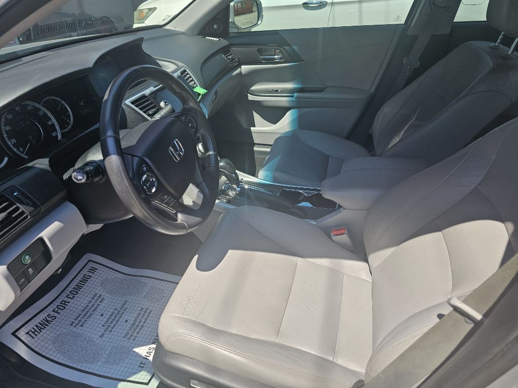 2013 Honda Accord Image 22