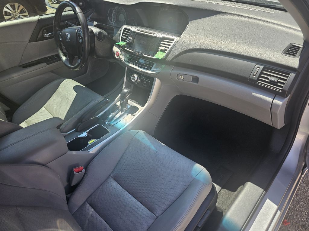 2013 Honda Accord Image 26