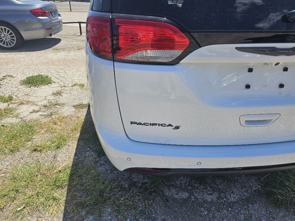 2019 Chrysler Pacifica Image 8