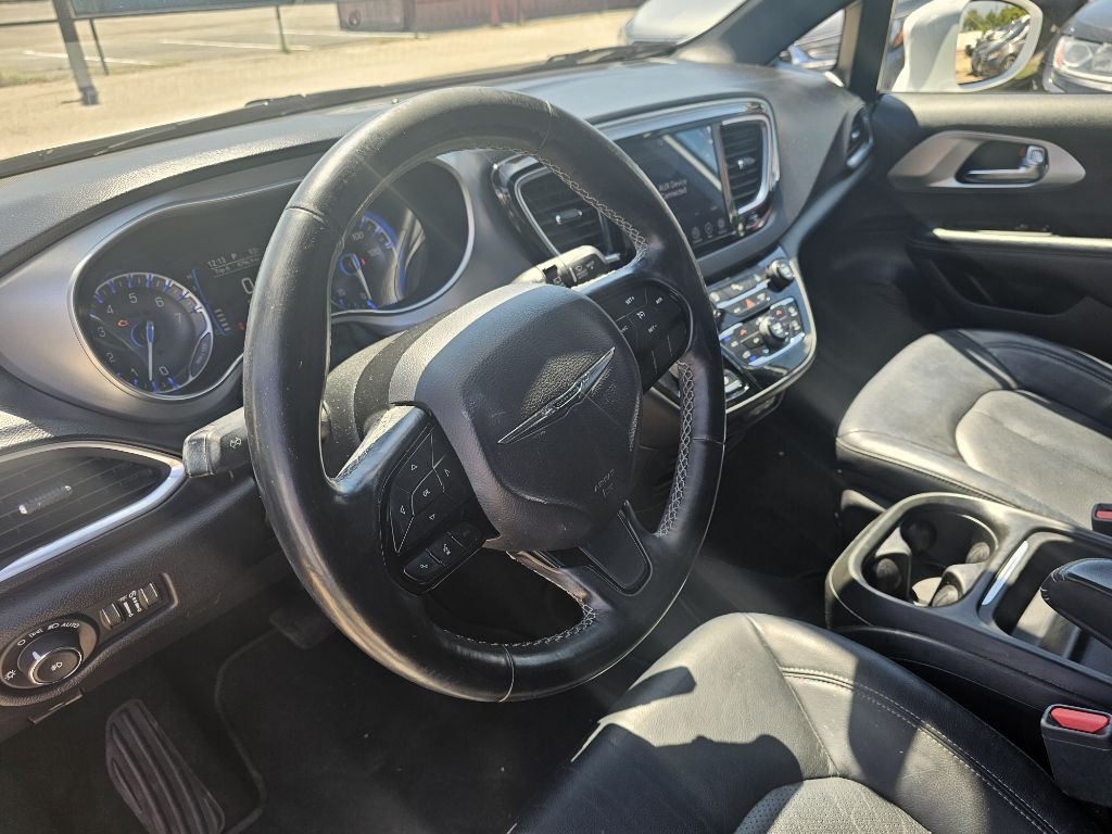 2019 Chrysler Pacifica Image 21