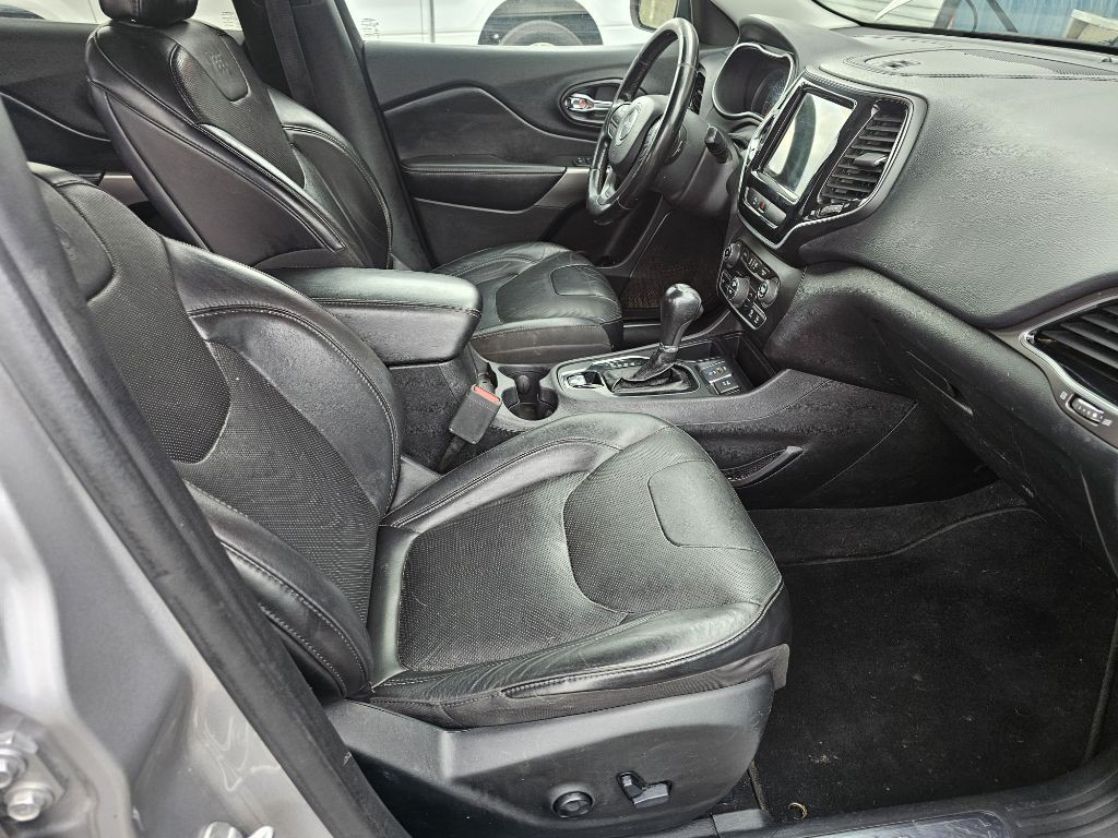 2020 Jeep Cherokee Image 7