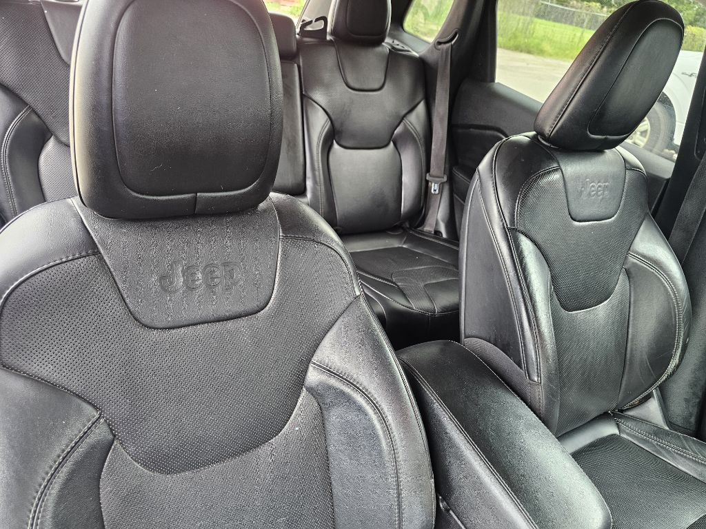 2020 Jeep Cherokee Image 9