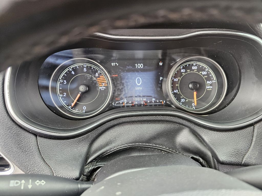 2020 Jeep Cherokee Image 16