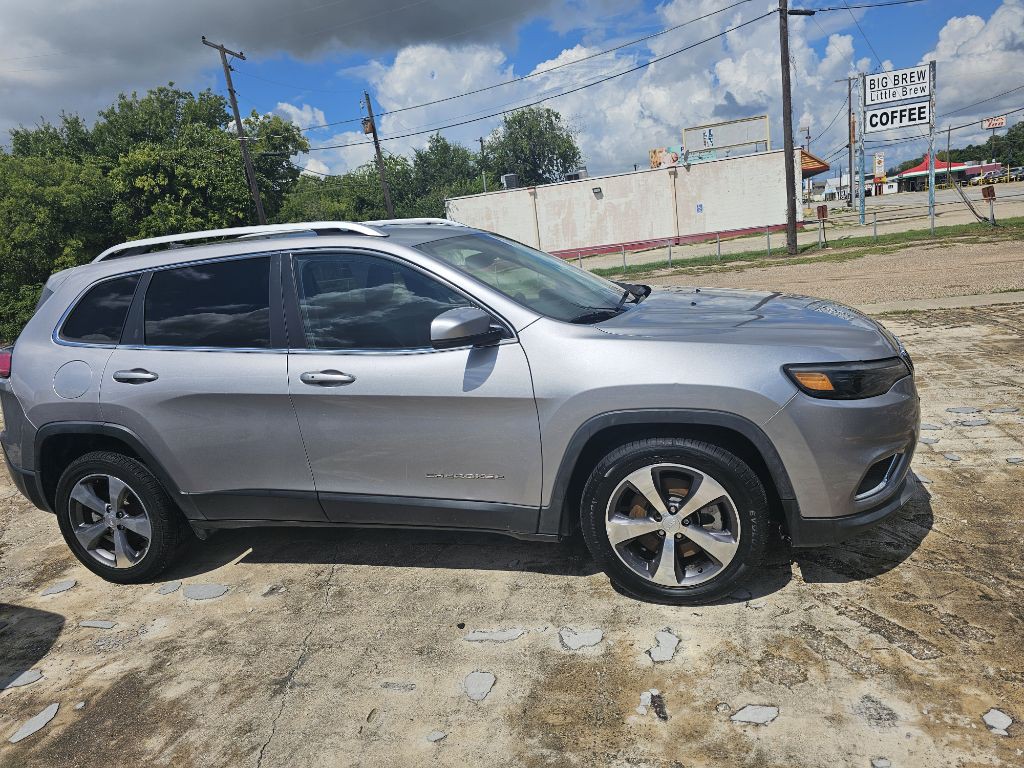 2020 Jeep Cherokee Image 25