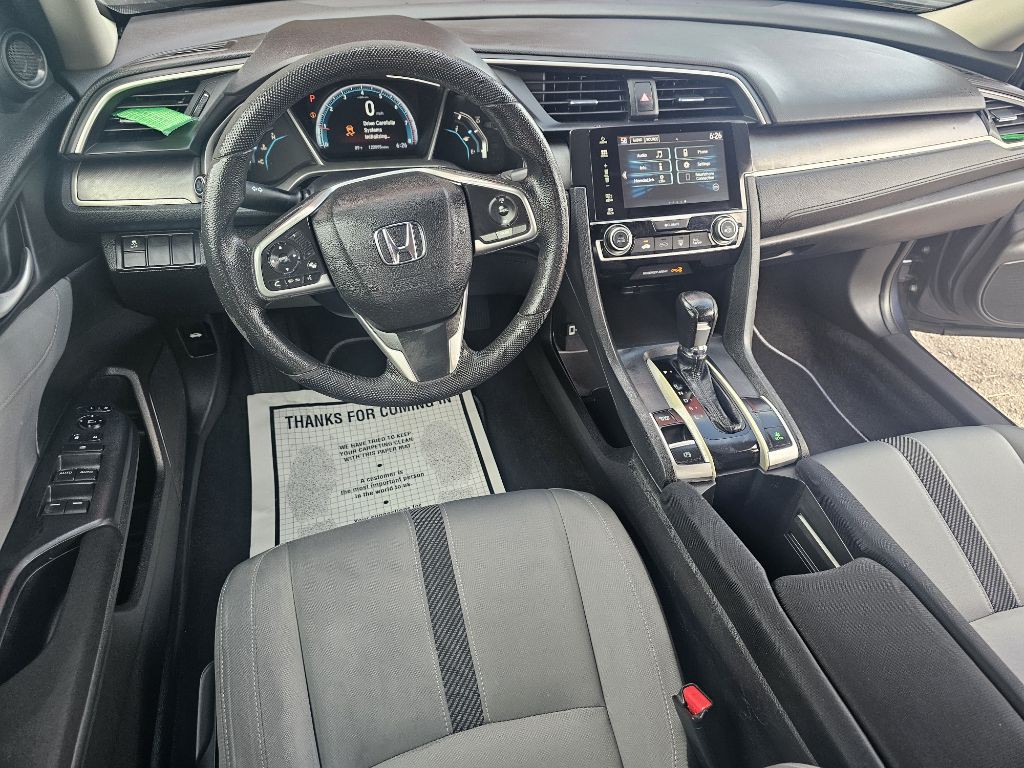 2017 Honda Civic Image 15