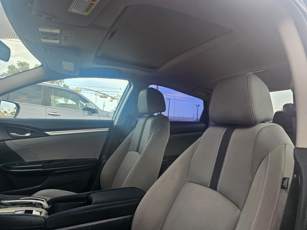 2017 Honda Civic Image 20