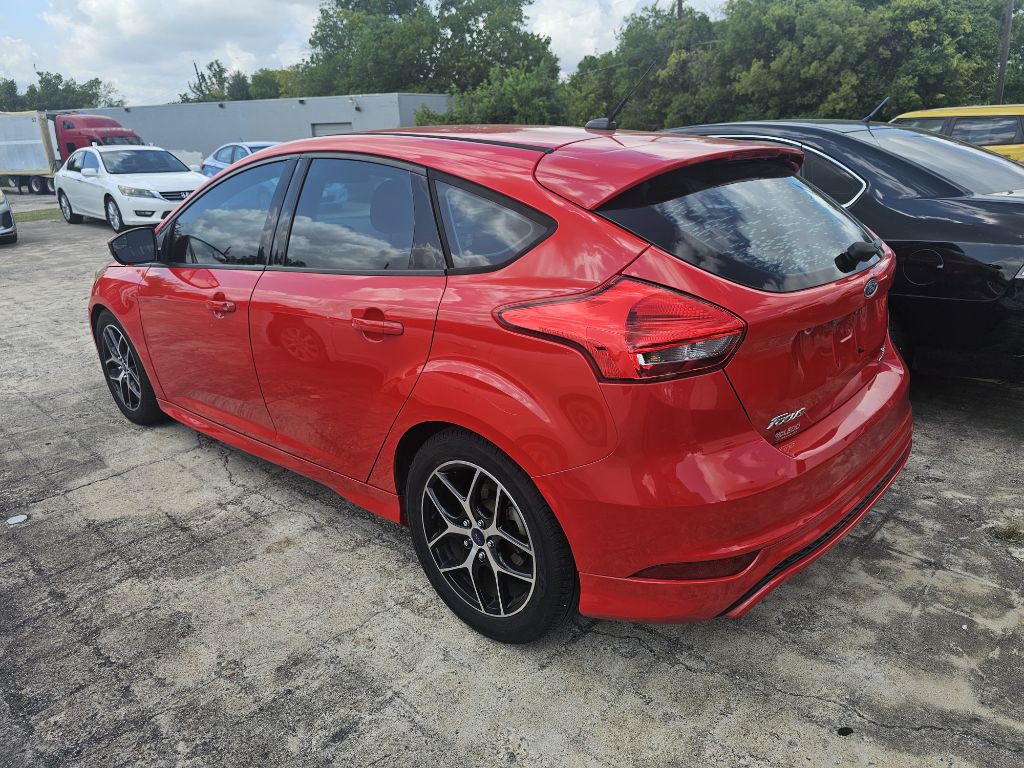 2015 Ford Focus Image 3