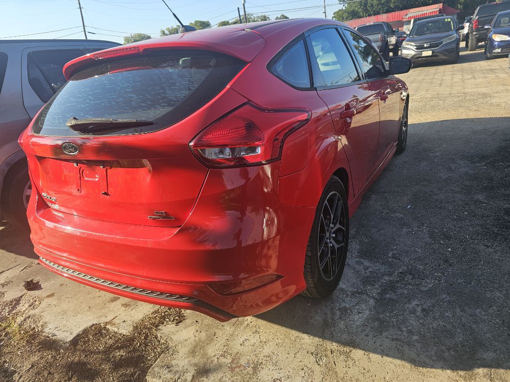 2015 Ford Focus Image 12