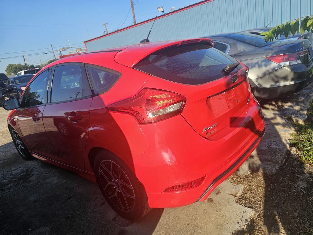 2015 Ford Focus Image 13