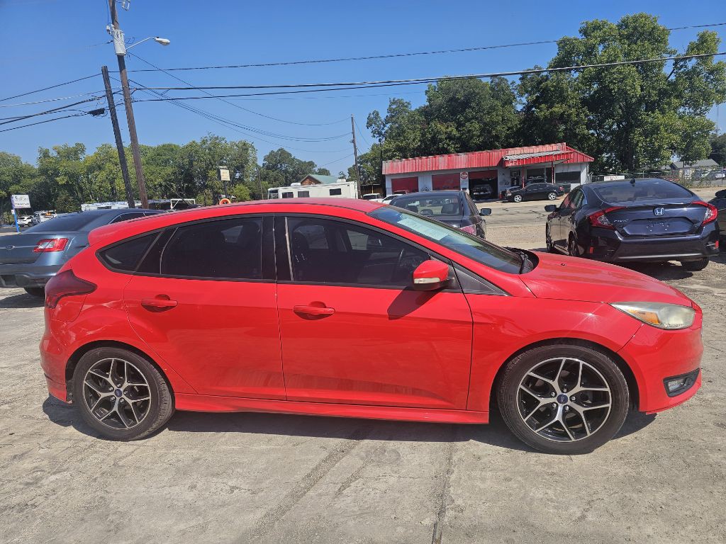 2015 Ford Focus Image 20